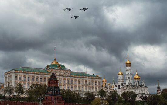 Russian military aircraft during Victory Day parade rehearsal
