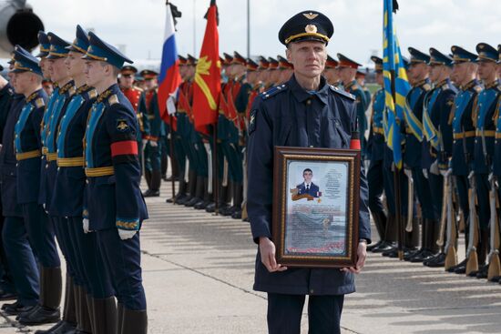 Body of serviceman Alexander Prokhorenko killed in Syria, to be flown to Orenburg