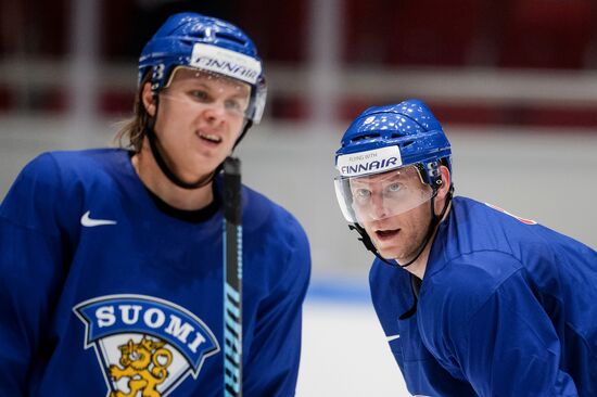 National teams train for 2016 IIHF World Championship