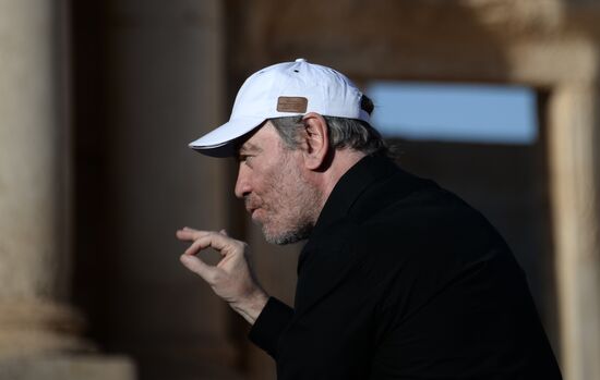 Mariinsky Theater orchestra performs in Palmyra