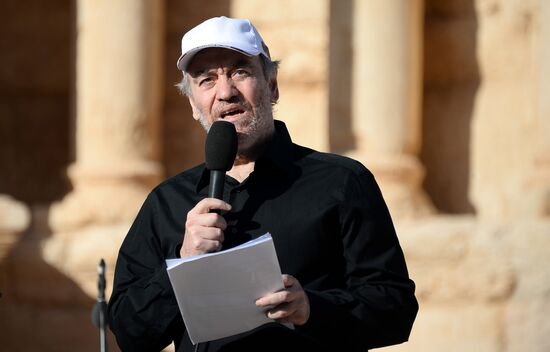 Mariinsky Theater Symphony Orchestra performs in Palmyra