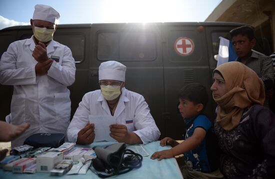 Distribution of Russian humanitarian aid in Syria