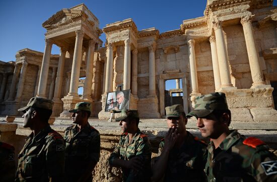 Mariinsky Theater Symphony Orchestra performs in Palmyra