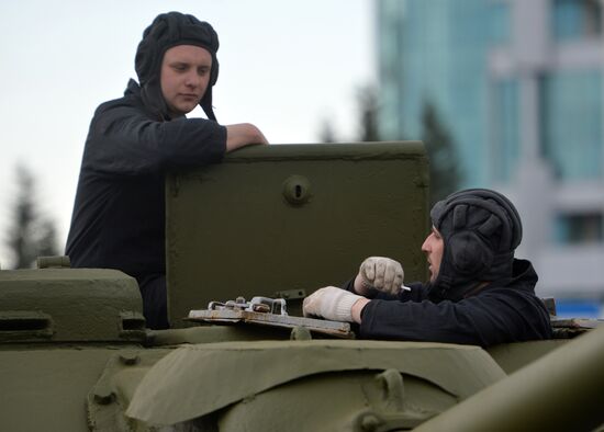Dress rehearsal of Victory Day parade in Russian cities
