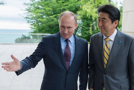 President Putin meets with Japan's Prime Minister Shinzo Abe