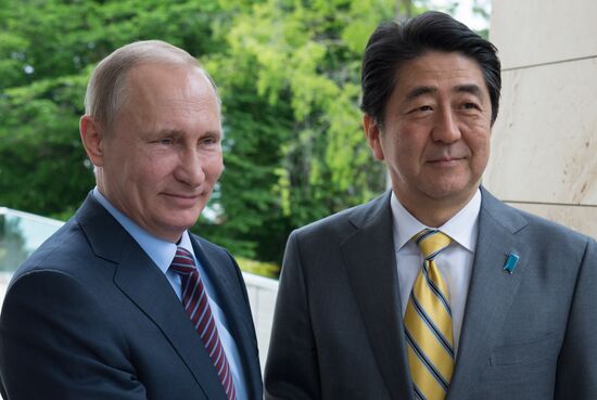 President Putin meets with Japan's Prime Minister Shinzo Abe