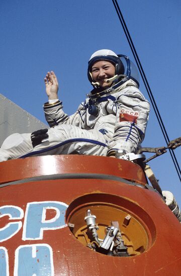 Cosmonaut-researcher Ivanova