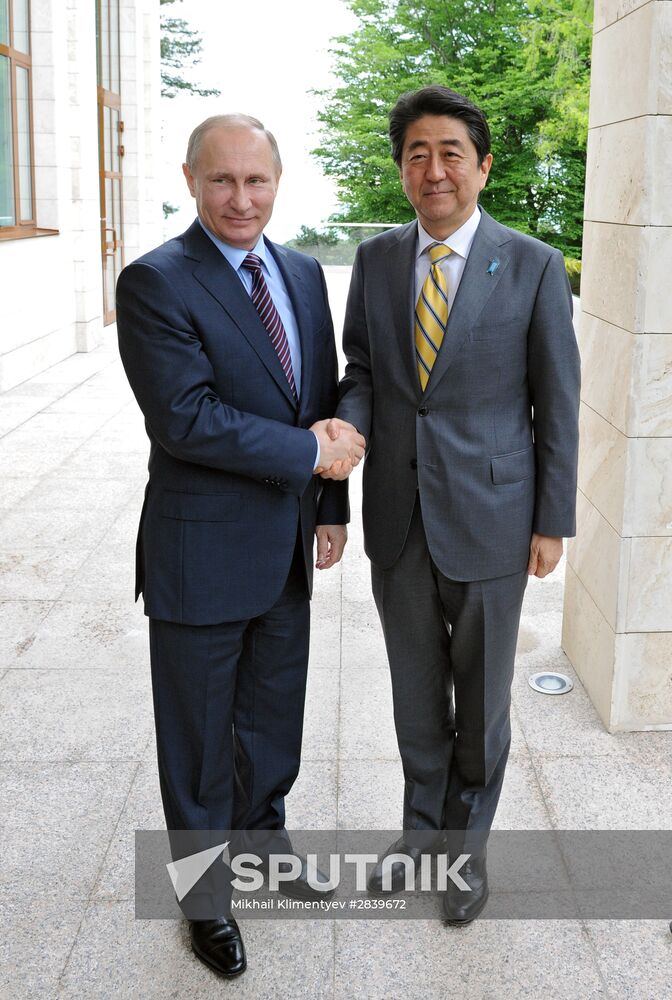 President Putin meets with Japan's Prime Minister Shinzo Abe