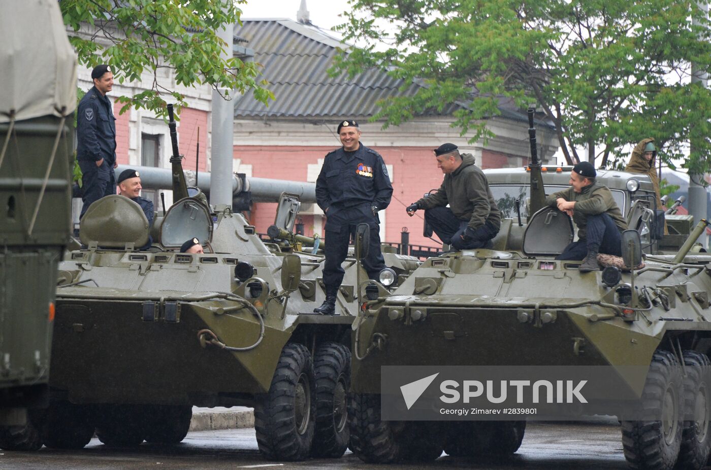 Dress rehearsal of Victory Day parade in Russian cities
