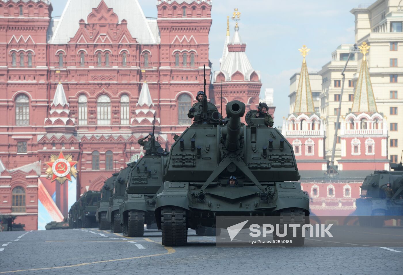Final practice of military parade on 71st Victory anniversary