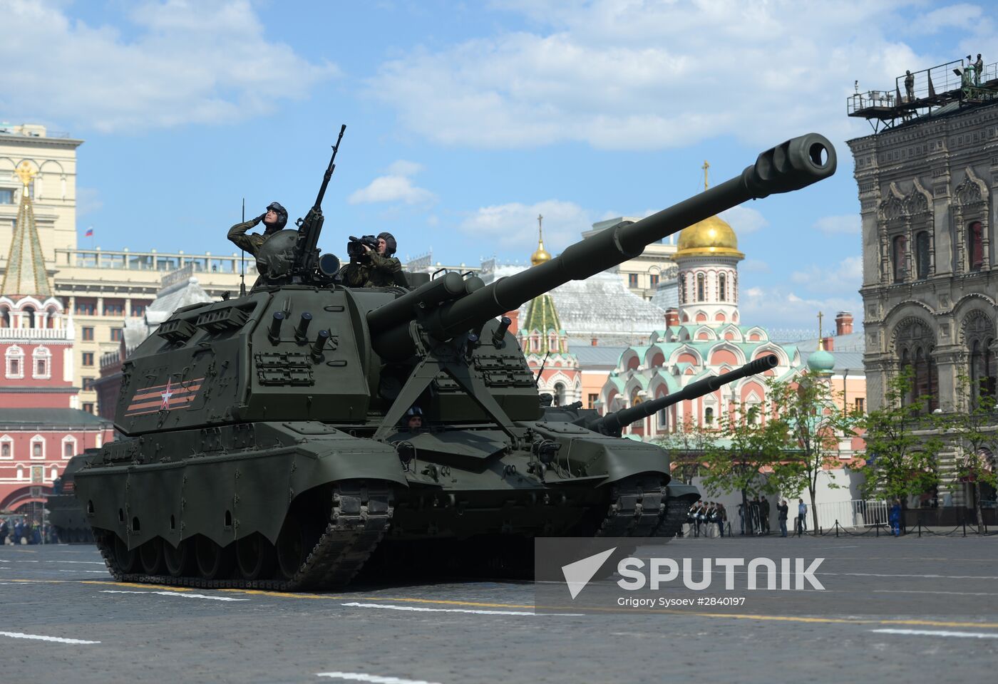 Final practice of military parade on 71st Victory anniversary