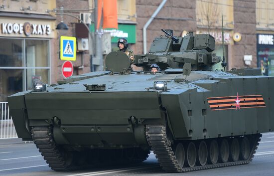 Final practice of military parade on 71st Victory anniversary
