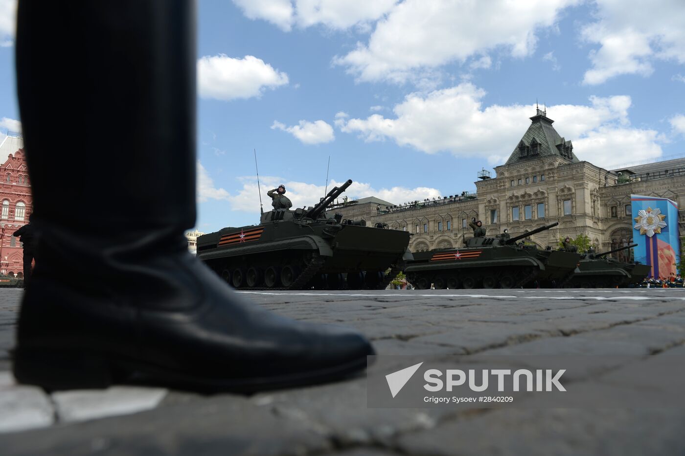 Final practice of military parade on 71st Victory anniversary
