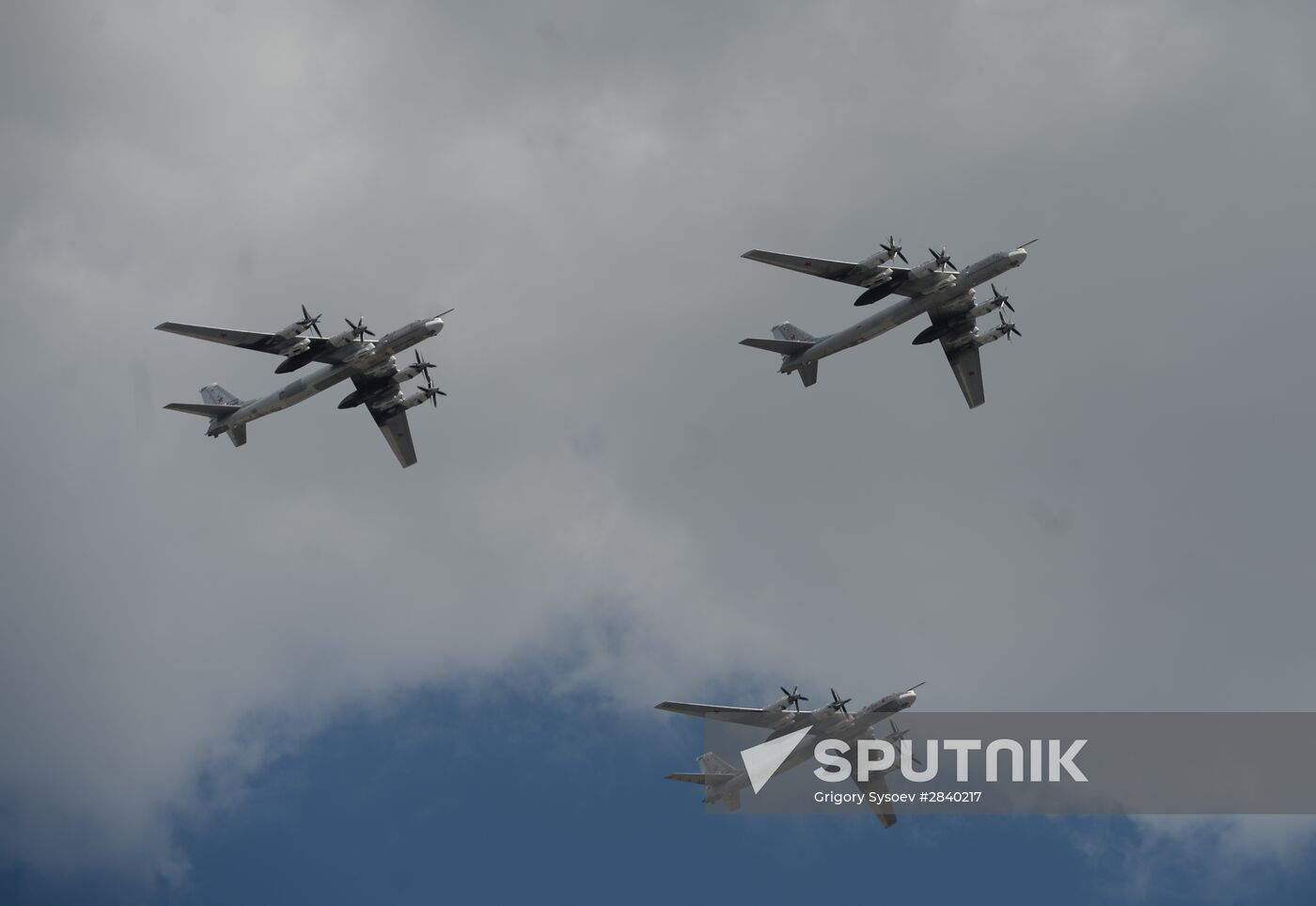 Final practice of military parade on 71st Victory anniversary