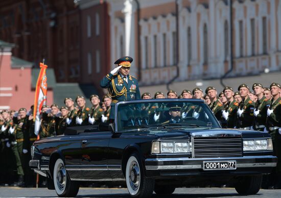 Final practice of military parade on 71st Victory anniversary