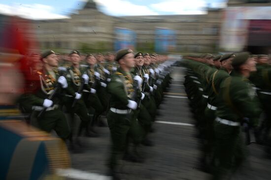 Final practice of military parade on 71st Victory anniversary