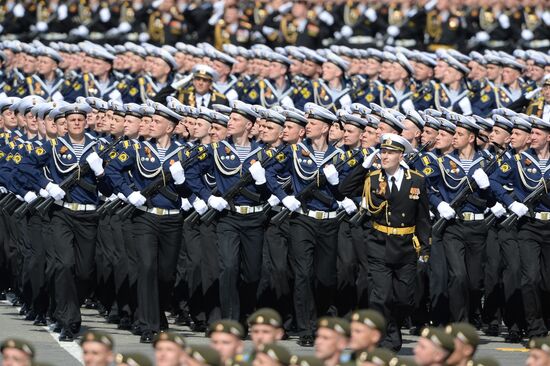 Final practice of military parade on 71st Victory anniversary