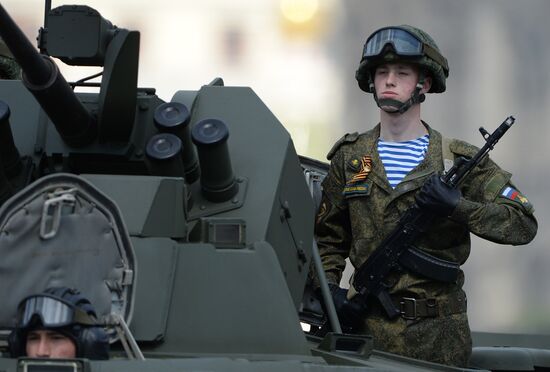 Final practice of military parade on 71st Victory anniversary