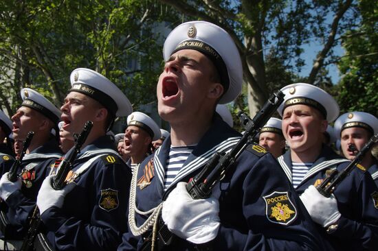 Final practice of Victory parade in Russian cities