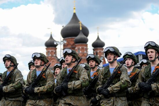 Final practice of Victory parade in Russian cities