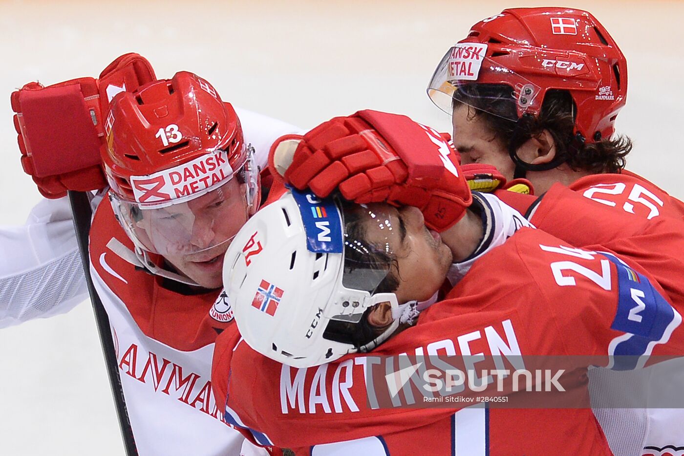 2016 IIHF World Ice Hockey Championship. Norway vs. Denmark