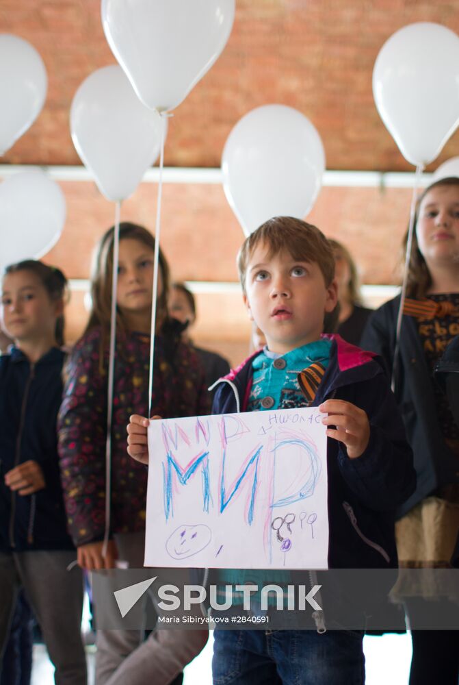 Russian school in Barcelona holds events ahead of Victory Day