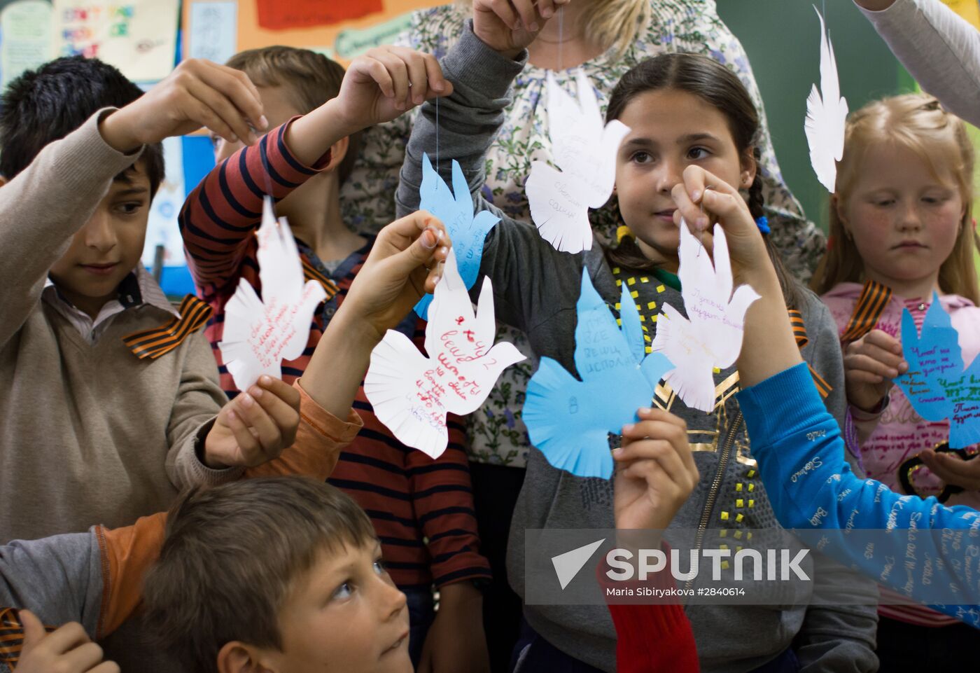 Russian school in Barcelona holds events ahead of Victory Day