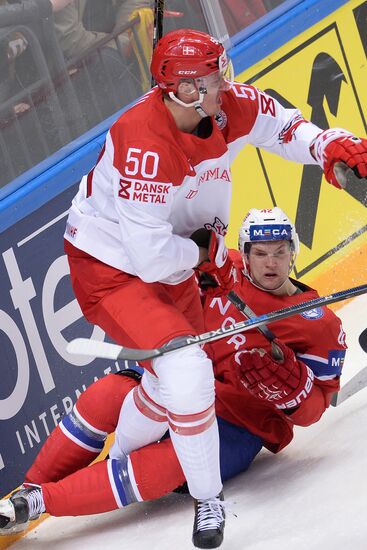 2016 IIHF World Ice Hockey Championship. Norway vs. Denmark