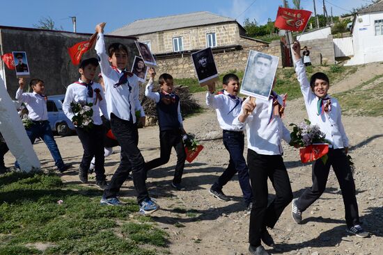 Immortal Regiment marches in Dagestan