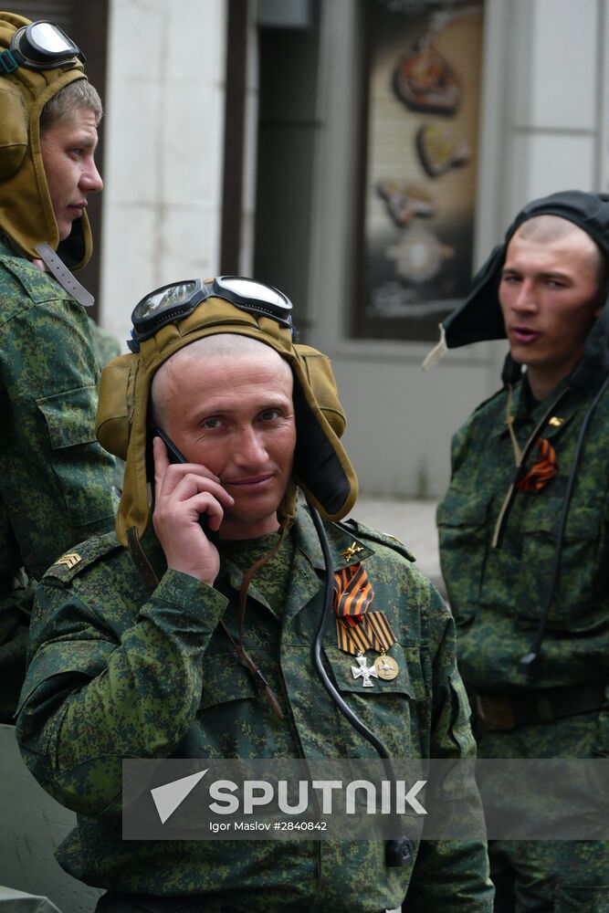 Final rehearsal of military parade in Donetsk