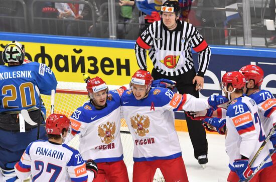 2016 IIHF World Ice Hockey Championship. Kazakhstan vs. Russia