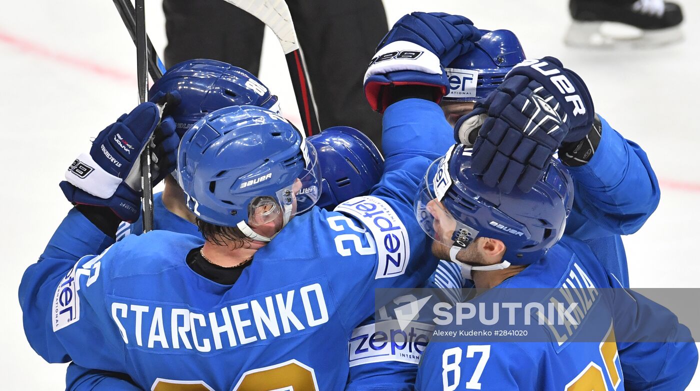 2016 IIHF World Ice Hockey Championship. Kazakhstan vs. Russia