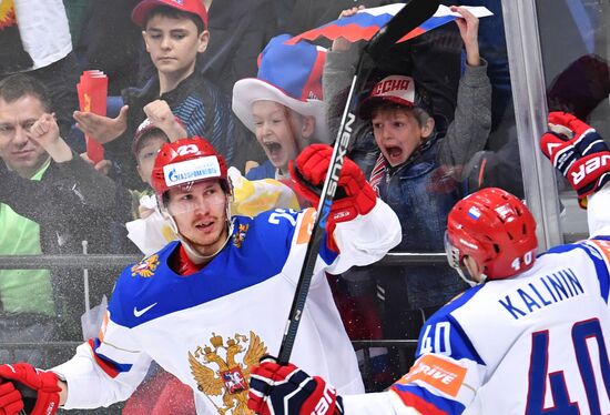 2016 IIHF World Ice Hockey Championship. Kazakhstan vs. Russia