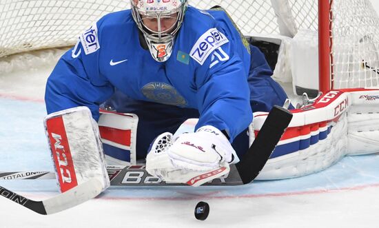 2016 IIHF World Ice Hockey Championship. Kazakhstan vs. Russia