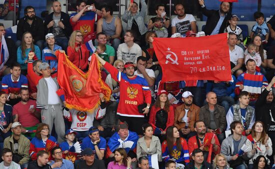 2016 IIHF World Ice Hockey Championship. Kazakhstan vs. Russia