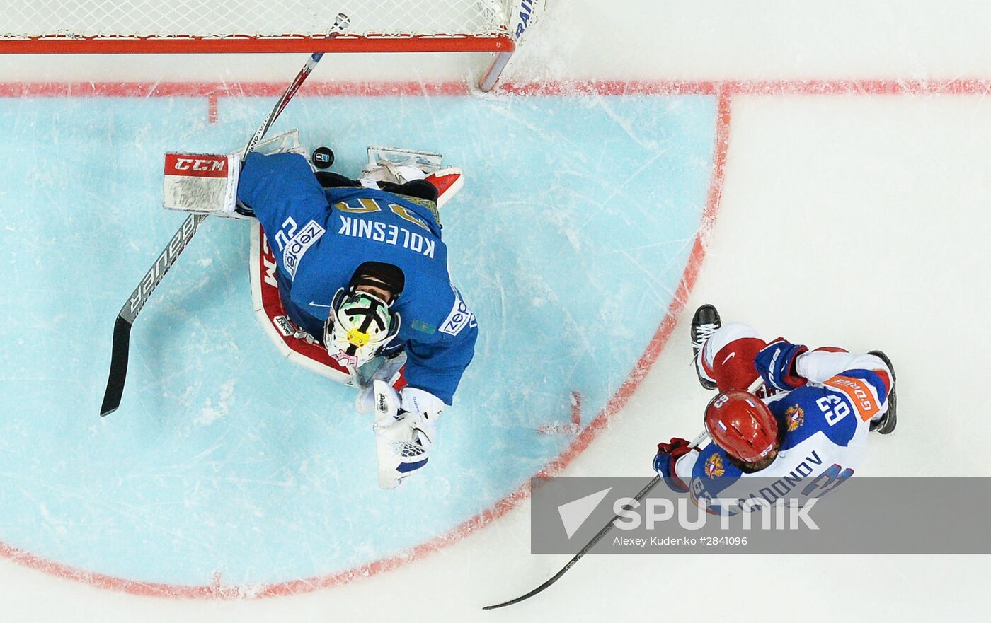 2016 IIHF World Ice Hockey Championship. Kazakhstan vs. Russia