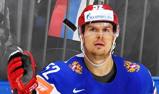 2016 IIHF World Ice Hockey Championship. Kazakhstan vs. Russia