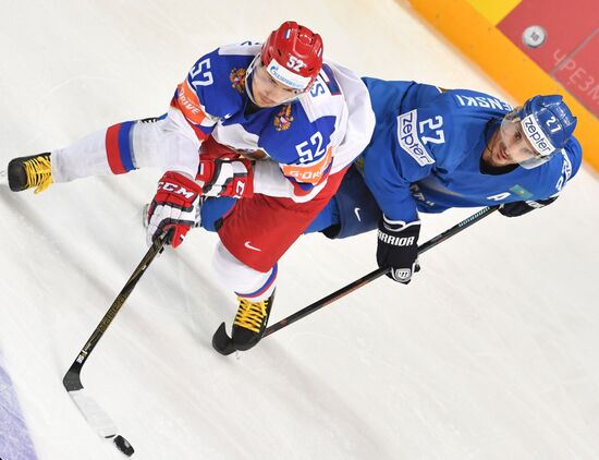 2016 IIHF World Ice Hockey Championship. Kazakhstan vs. Russia
