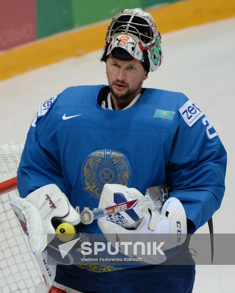 2016 IIHF World Ice Hockey Championship. Kazakhstan vs. Russia