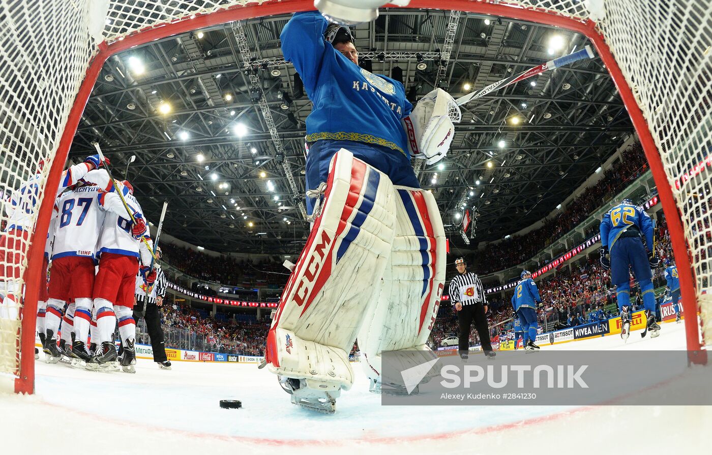 2016 IIHF World Ice Hockey Championship. Kazakhstan vs. Russia