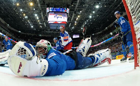 2016 IIHF World Ice Hockey Championship. Kazakhstan vs. Russia
