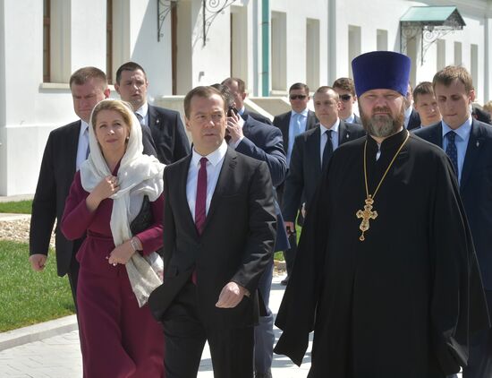 Dmitry Medvedev attends consecration ceremony for New Jerusalem Monastery's Resurrection Cathedral