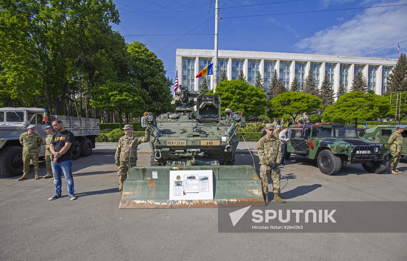US weaponry in Chisinau