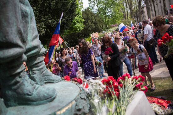 Immortal Regiment march in Europe