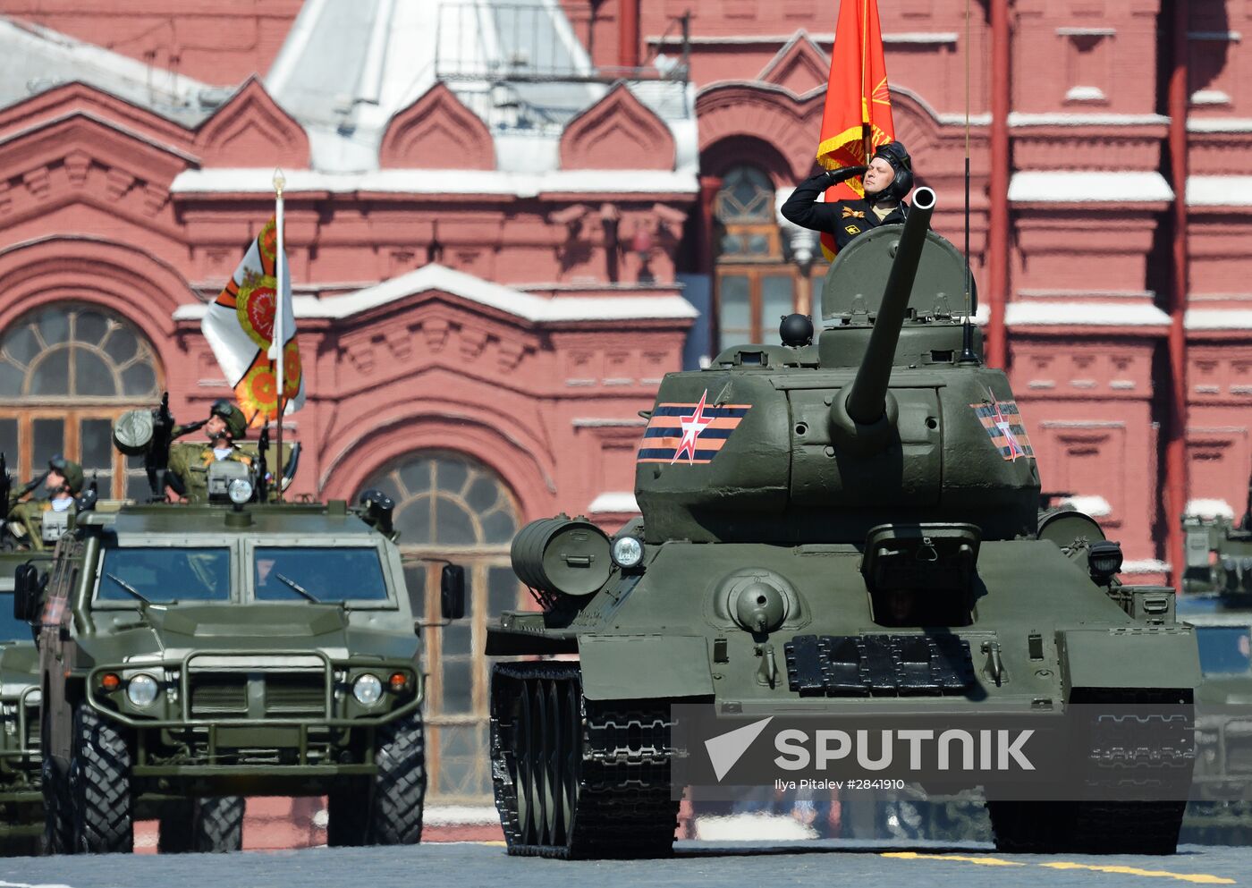 Military parade to mark 71st anniversary of Victory in 1941-1945 Great Patriotic War