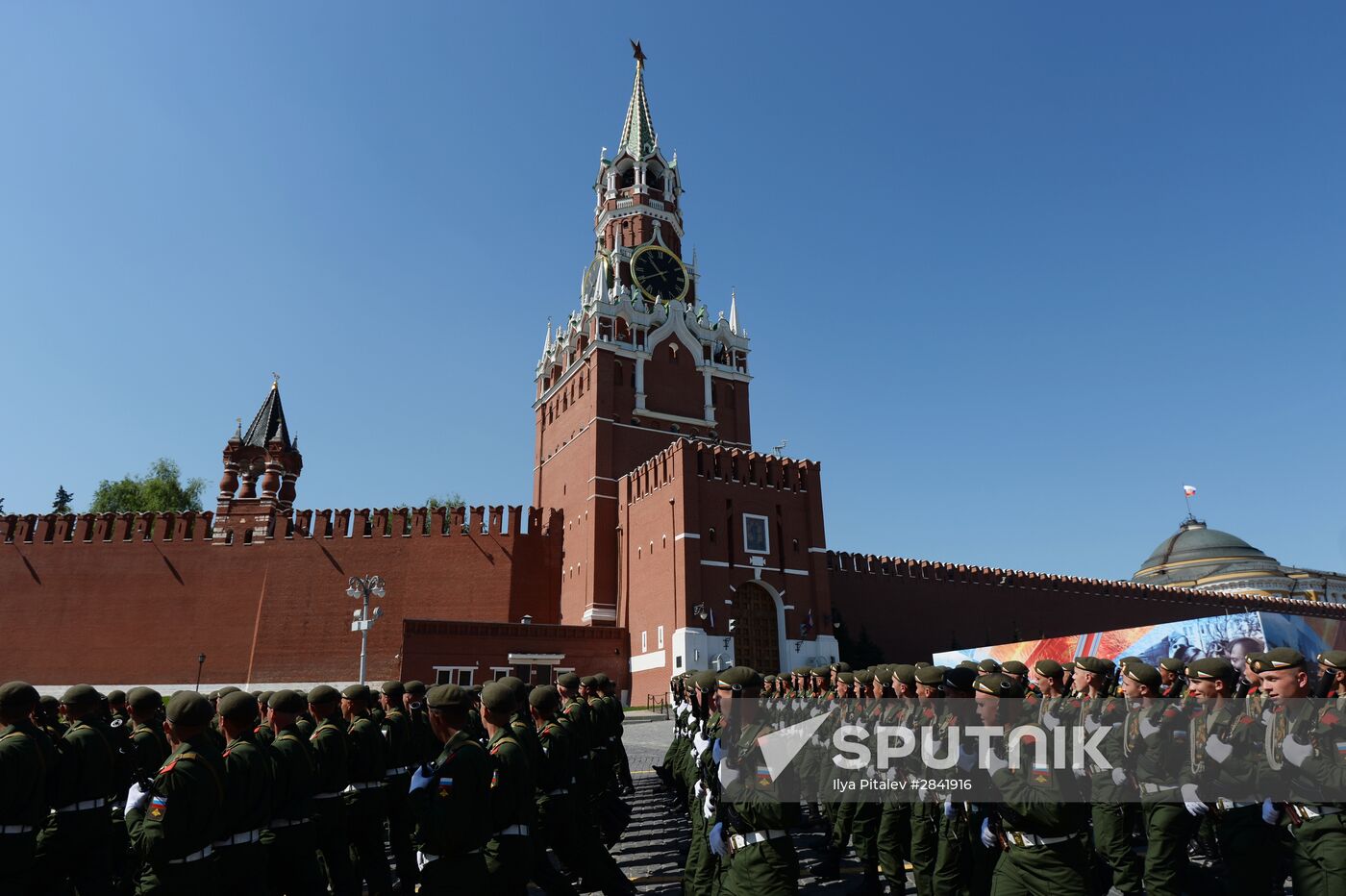 Military parade to mark 71st anniversary of Victory in 1941-1945 Great Patriotic War