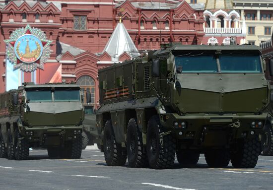 Military parade to mark 71st anniversary of Victory in 1941-1945 Great Patriotic War