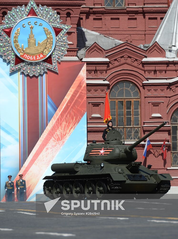 Military parade to mark 71st anniversary of Victory in 1941-1945 Great Patriotic War