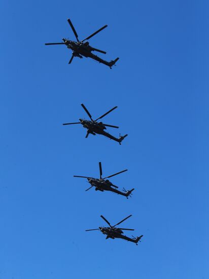 Military parade to mark 71st anniversary of Victory in 1941-1945 Great Patriotic War