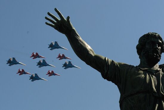 Military parade to mark 71st anniversary of Victory in 1941-1945 Great Patriotic War